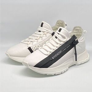 Givenchy Spectre Logo Zip Runner Sneakers size 38.5